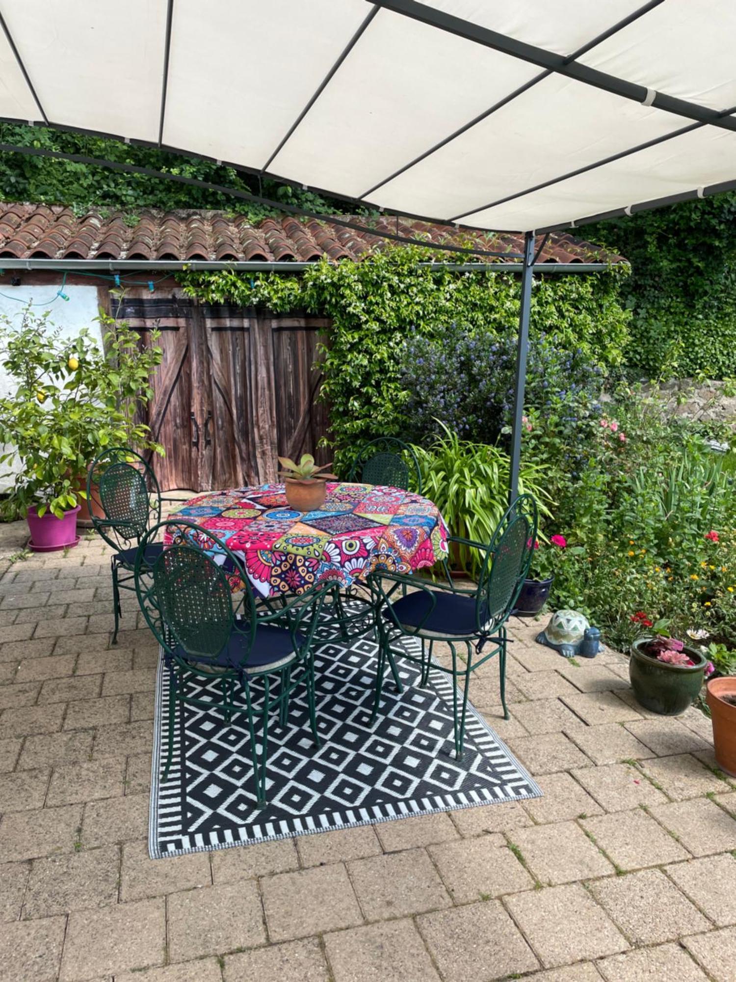 Vaux-en-Beaujolais Les Agapanthes Bed & Breakfast エクステリア 写真